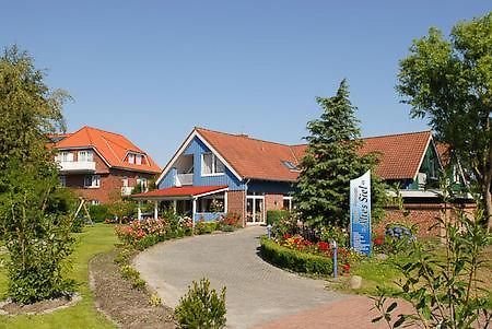 Hotel-Pension Altes Siel Бензерзиль Экстерьер фото
