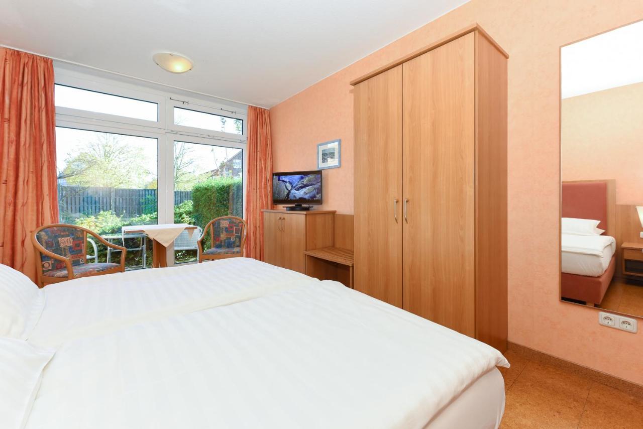 Hotel-Pension Altes Siel Бензерзиль Экстерьер фото