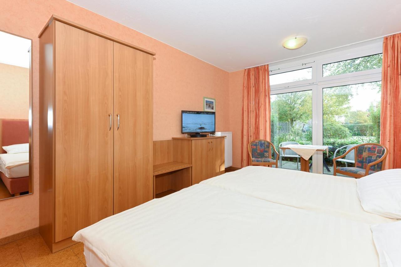 Hotel-Pension Altes Siel Бензерзиль Экстерьер фото
