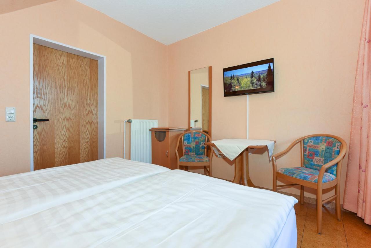 Hotel-Pension Altes Siel Бензерзиль Экстерьер фото