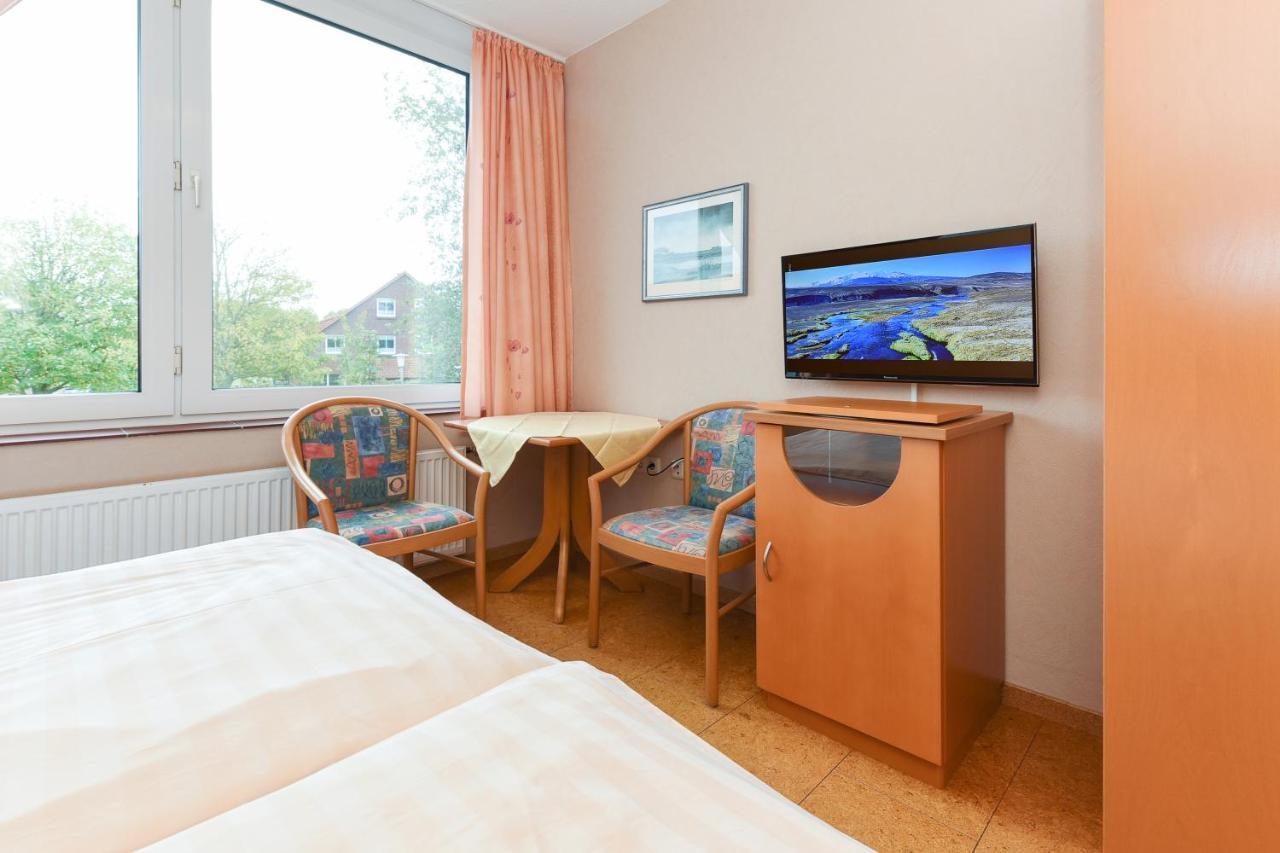 Hotel-Pension Altes Siel Бензерзиль Экстерьер фото
