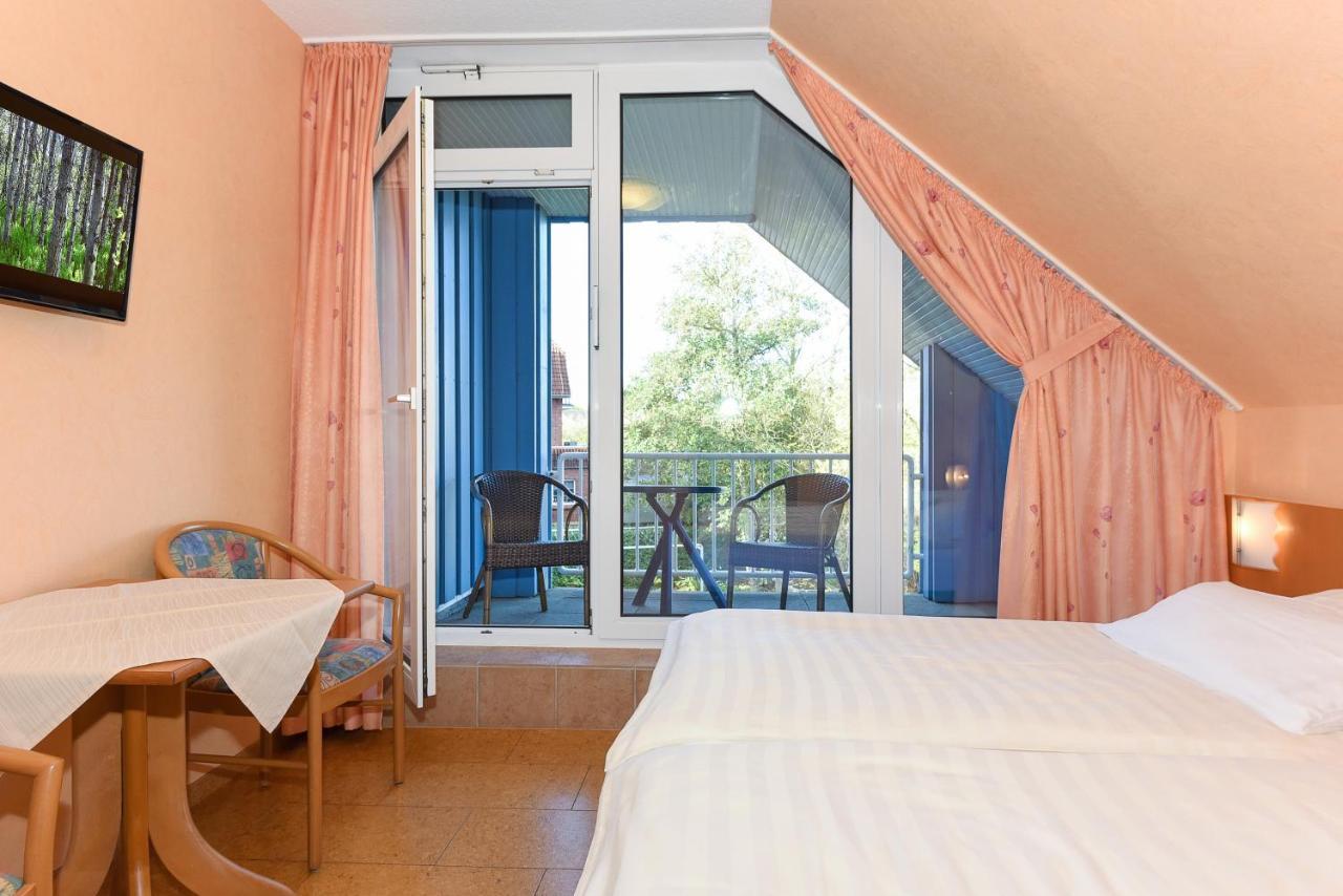 Hotel-Pension Altes Siel Бензерзиль Экстерьер фото