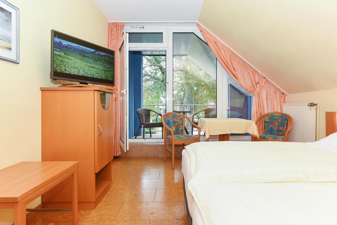 Hotel-Pension Altes Siel Бензерзиль Экстерьер фото