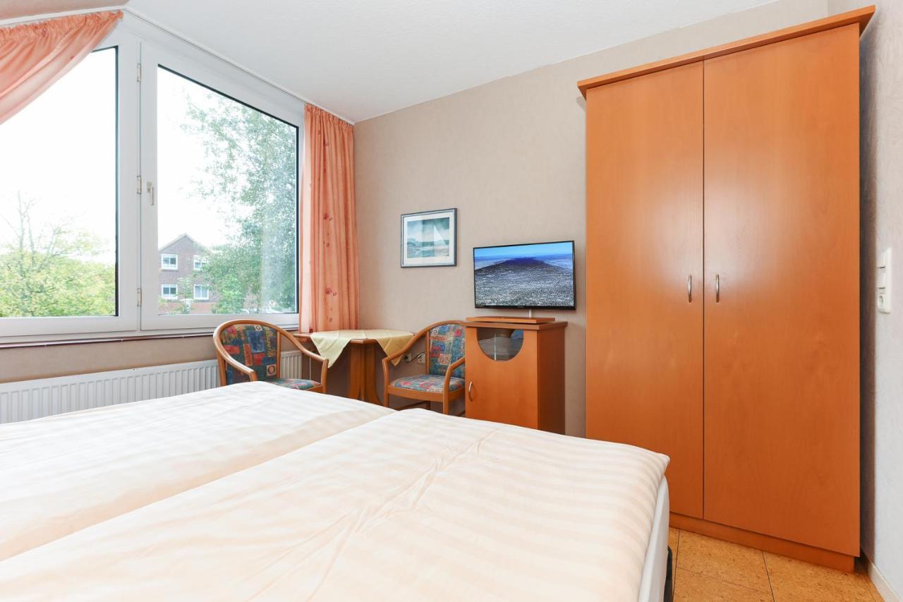 Hotel-Pension Altes Siel Бензерзиль Экстерьер фото
